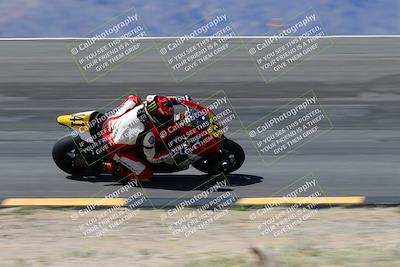 media/Apr-05-2024-Apex Assassins-CVMA Friday Practice (Fri) [[ee2ef04f2b]]/3-Racer 2/Session 3 (Bowl Speed Pans)/